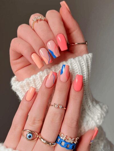 unghie corallo e blu copia